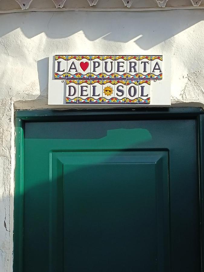 アデヘ La Puerta Del Solヴィラ エクステリア 写真
